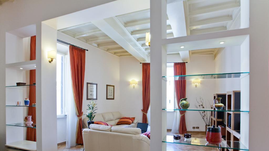 Rental In Rome Trevi Fouintain View Apartment Pokój zdjęcie